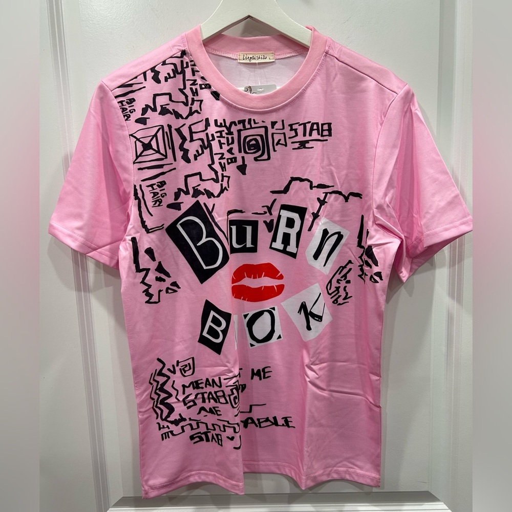 Ling Qi Shi Zu Mean Girls Burn Book Pink Women’s Graphic T Shirt Size Small NWT